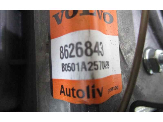Подушка безопасности водителя 8626843, B0501A2570499 Volvo V70