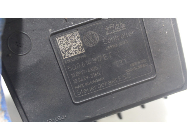 Блок АБС Skoda Octavia Mk3 (5E) 2013 - 2019 года