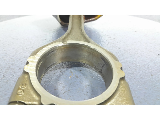 Поршень P04884884CA Jeep Compass для бензинового двигателя 2.0