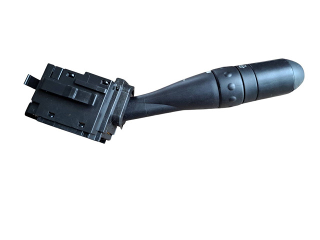 Ручка стеклоочистителей Mitsubishi Colt