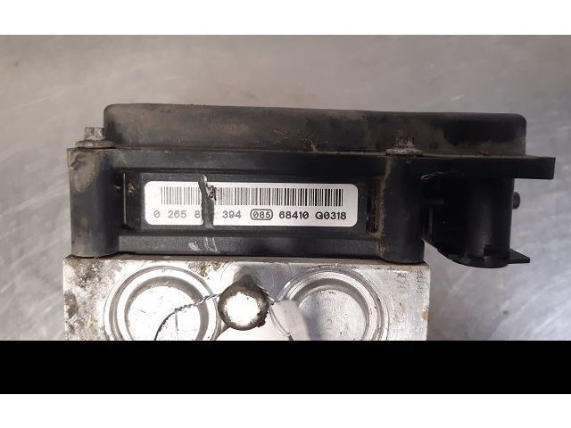 Блок АБС 333304023160   Toyota  Corolla Verso E121  2001 - 2004 года