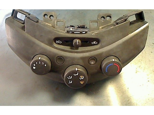 Блок управления климат-контролем 95979299, B10D1   Chevrolet Spark