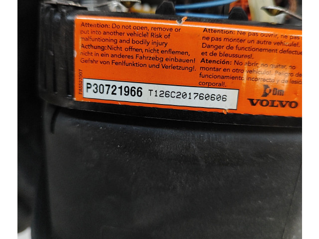 Подушка безопасности водителя 30721966, P30721966   Volvo S60