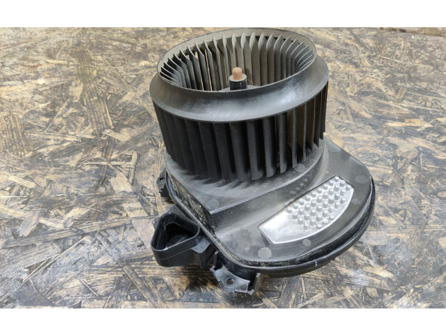 Вентилятор печки    A2469064200, A2469064100   Mercedes-Benz A W176