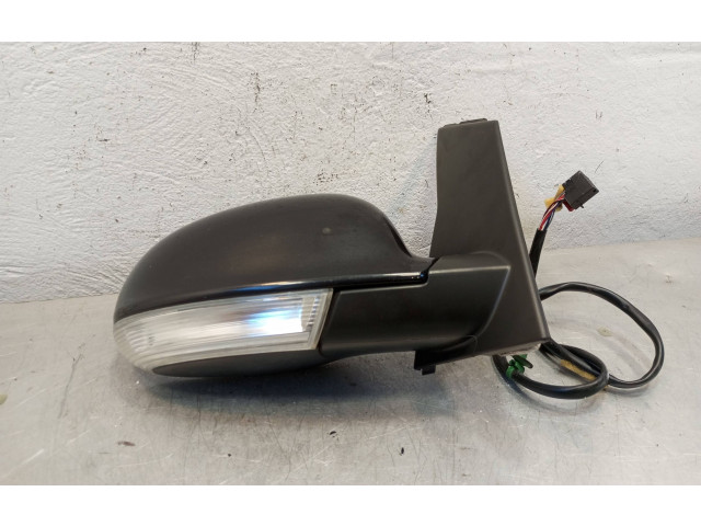 Зеркало электрическое Volkswagen Golf Plus 2005 - 2013 года