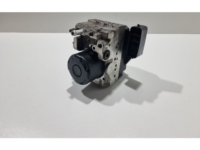 Блок АБС 1338005510, 4454053030 Lexus IS 200-300 1999 - 2005 года