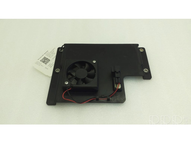 Другая деталь салона