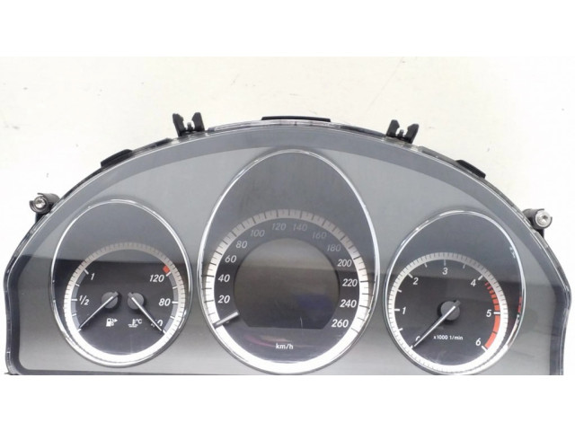 Панель приборов A2049005602, A2044400247   Mercedes-Benz C W204       