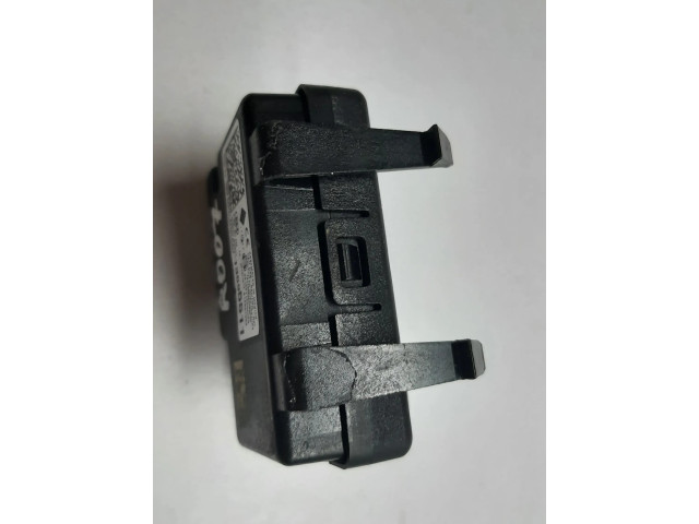 Блок управления 13595511   Chevrolet Camaro