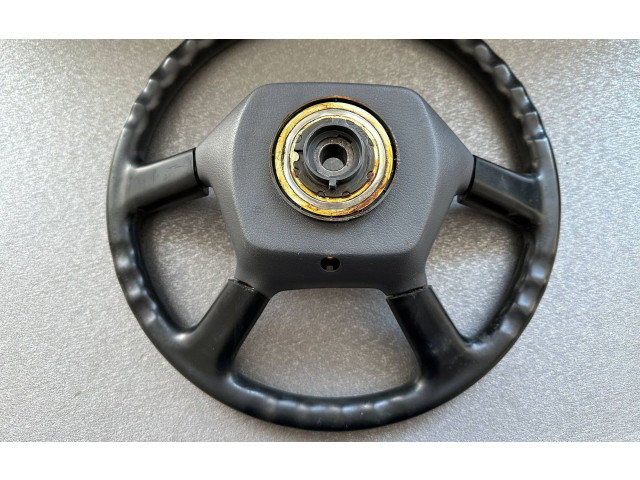 Volant Nissan Terrano 1993 4843060G70, 4842055G65