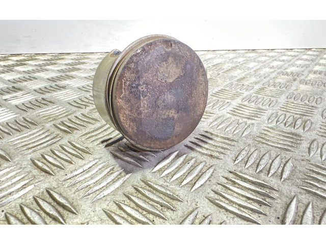  Поршень с шатуном  2399  Jaguar XJ X308  