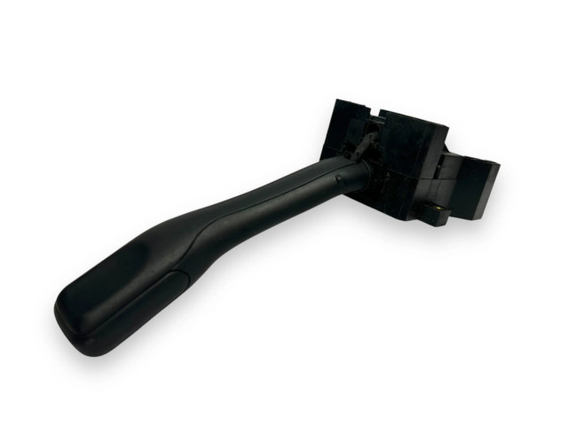 Ручка стеклоочистителей 494551   Volkswagen PASSAT B5.5