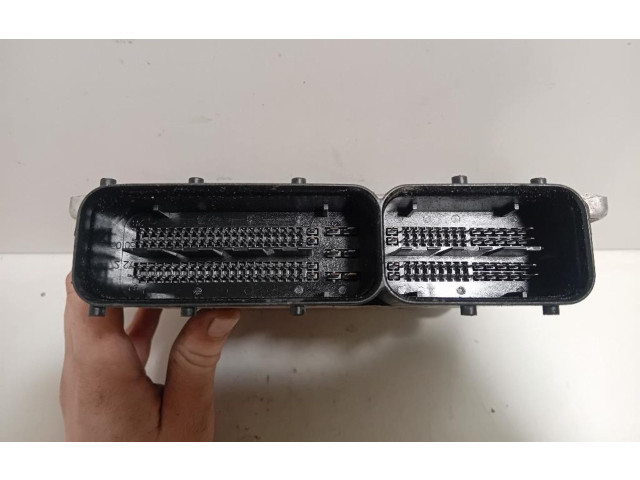 Блок управления впрыском 55258952, 199B4000   Fiat 500L