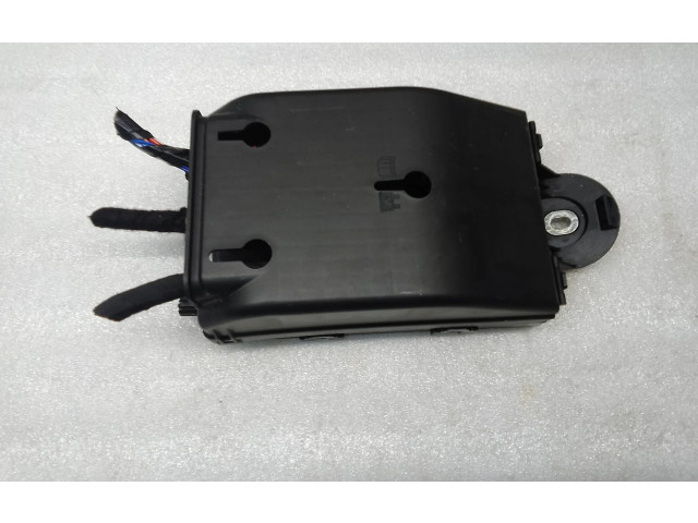 Блок предохранителей 32142591, 0132554   Volvo XC90    