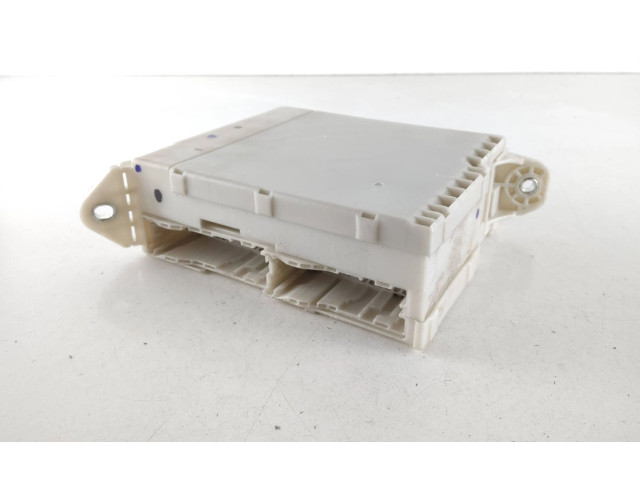 Pojistková skříňka 8273030274, 20500W Lexus GS 300 350 430 450H 2008