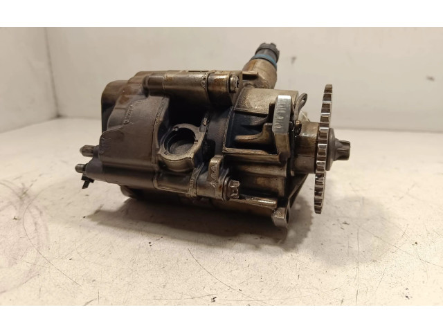 Масляный насос A6541810012 Mercedes-Benz E W213