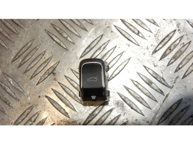 замок задево бортовой