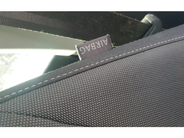 Подушка безопасности в сиденье Volkswagen Golf Sportsvan