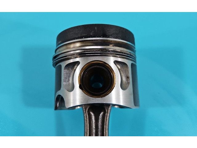 Píst IMPRK1390488 Volkswagen PASSAT B5.5