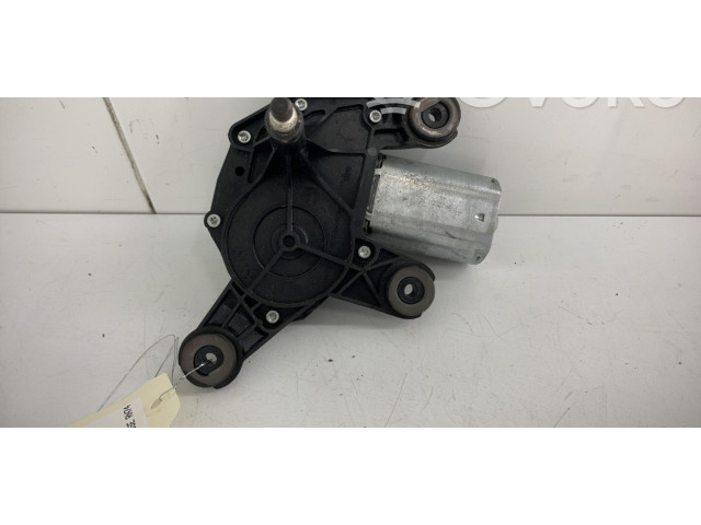 Моторчик заднего дворника 51757867 Fiat Grande Punto