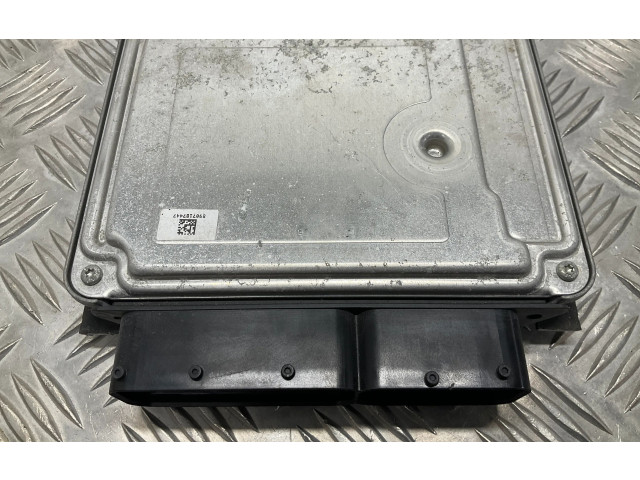 Поршень Блок управления двигателем ECU CFFB 03L906018CN, 03L906018ES Audi Q3 8U