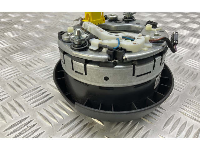 Подушка безопасности водителя 8X0880201C Audi A1