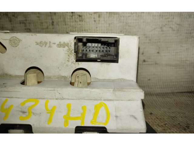 Экран/ дисплей / маленький экран