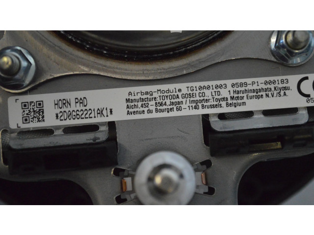 Подушка безопасности водителя 0589P1000183 Lexus NX