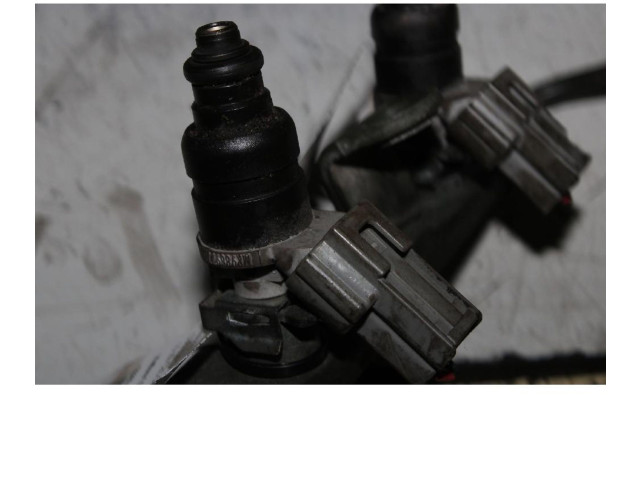 Форсунка MR988977 Mitsubishi Colt 135950