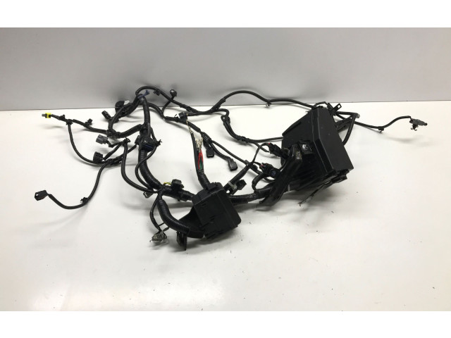 Блок предохранителей     Honda HR-V    