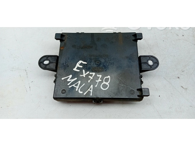 Блок управления 9819008380   Peugeot 5008 II