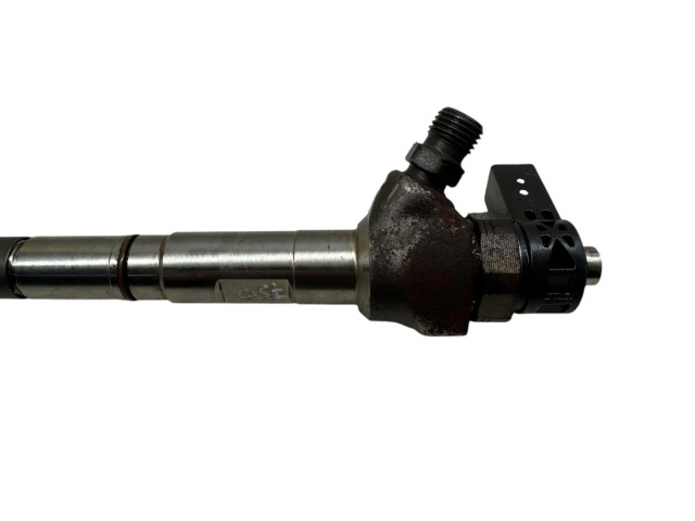 Форсунка 04L130277AC    Volkswagen Golf VII  CRLB 