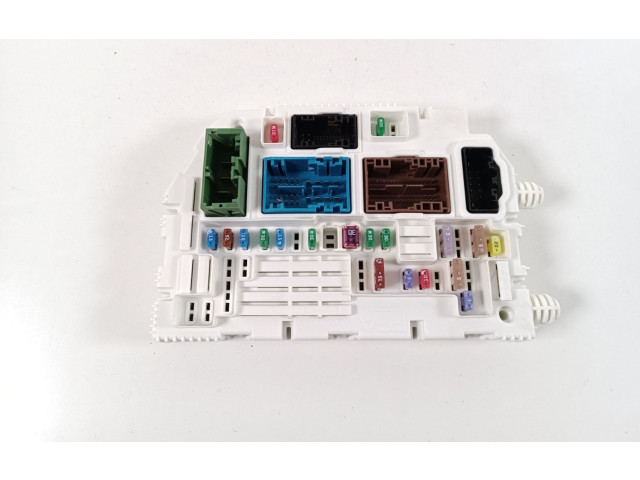 Блок предохранителей 9846631580 Citroen C5 X