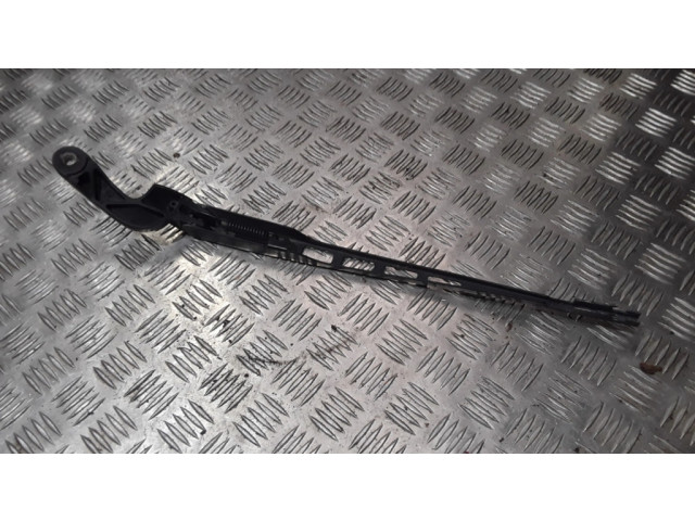 Ножка стеклоочистителей лобового стекла