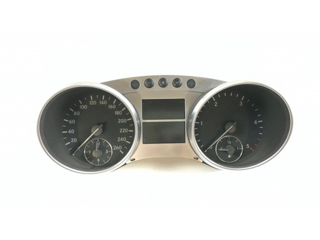 Přístrojová deska Mercedes-Benz R W251 2007 A2515408947, A2515404111