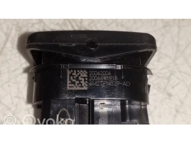 Включатель электрических окон