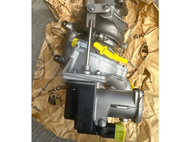 Turbodmychadlo Турбина 03F145701M, 1000728670   Skoda Roomster (5J)   