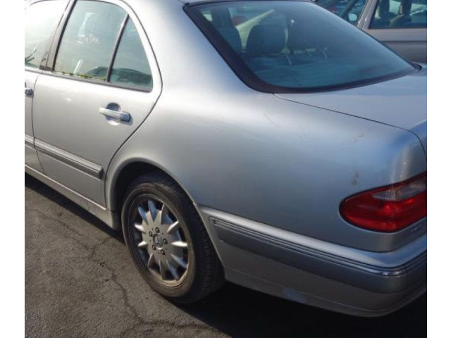 Вентилятор печки       Mercedes-Benz E W210