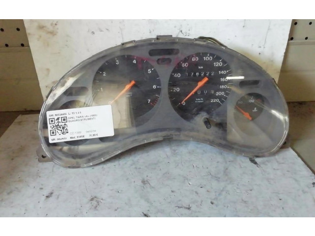 Панель приборов 90534403   Opel Tigra A       