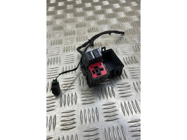 Блок предохранителей  6G9T14B192AA   Volvo V70    