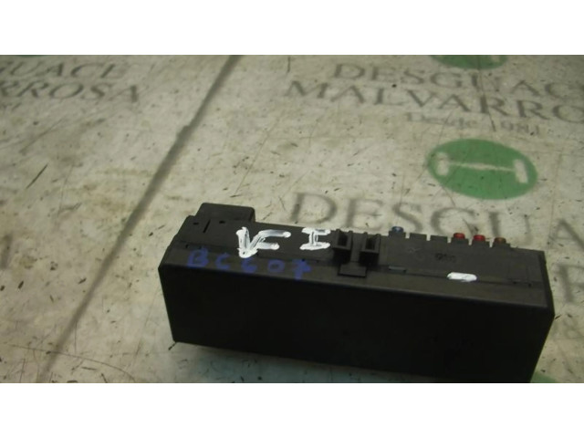 Pojistková skříňka Řídící jednotka BSM Mrcedes-Benz E W210 2002