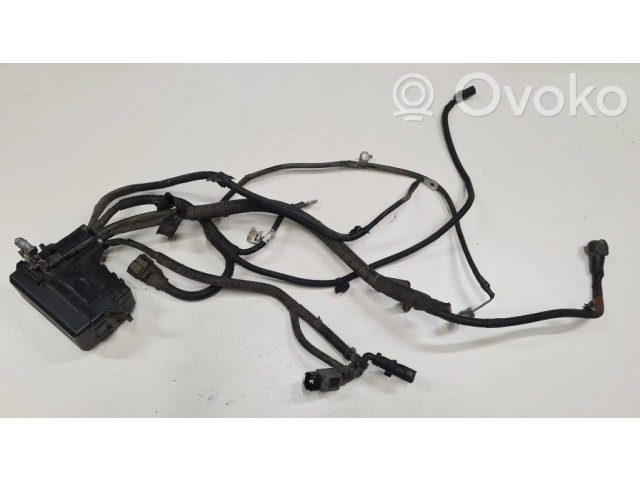 Узел подключения плюсовых проводов