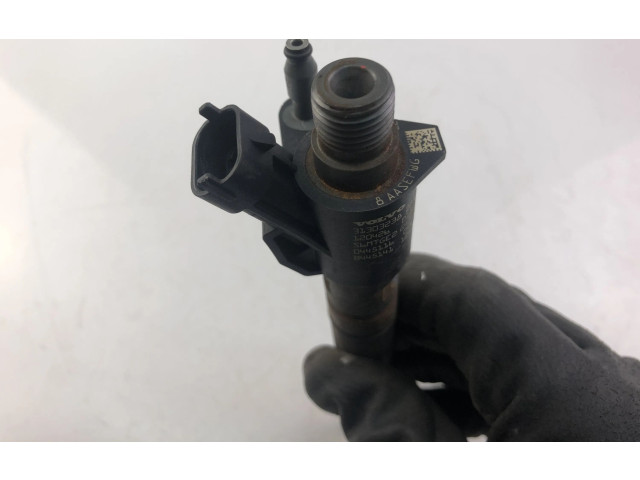 Форсунка 31303238    Volvo V70   