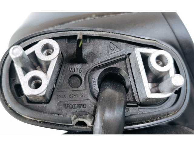 Зеркало электрическое Volvo XC40 - года