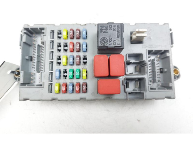 Блок предохранителей 51732917, 51732917 Fiat Idea