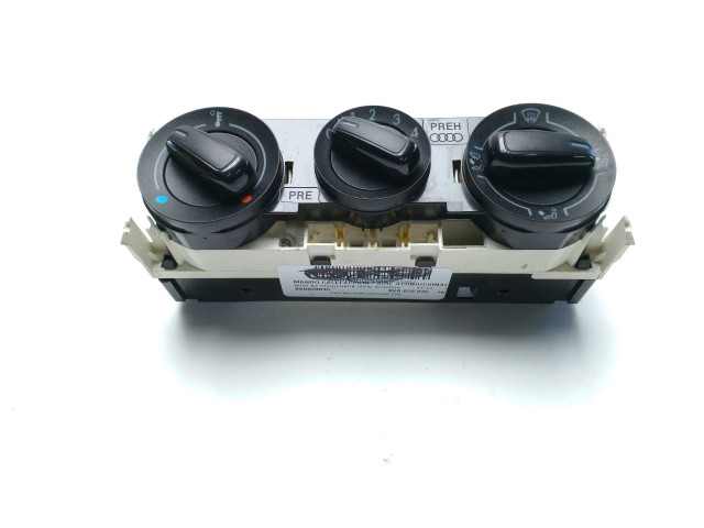 Модуль блока управления кондиционером 8X0820045 Audi A1