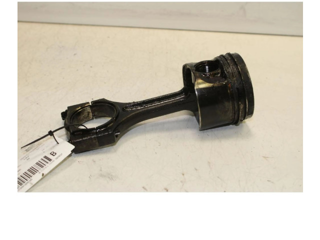  Поршень с шатуном N47C20A   Mini Cooper Countryman R60  