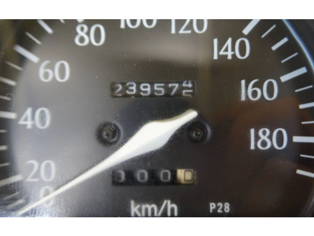 Přístrojová deska Toyota Starlet (P90) V 1998 8380010480, 1573906861