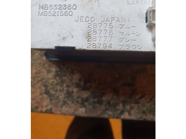 Дисплей MB652360, MB521560 Mitsubishi Space Runner