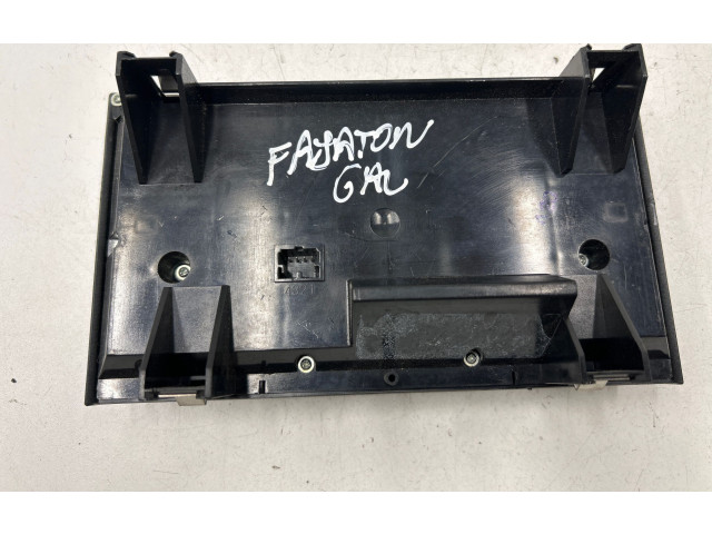 Блок управления климат-контролем Volkswagen Phaeton